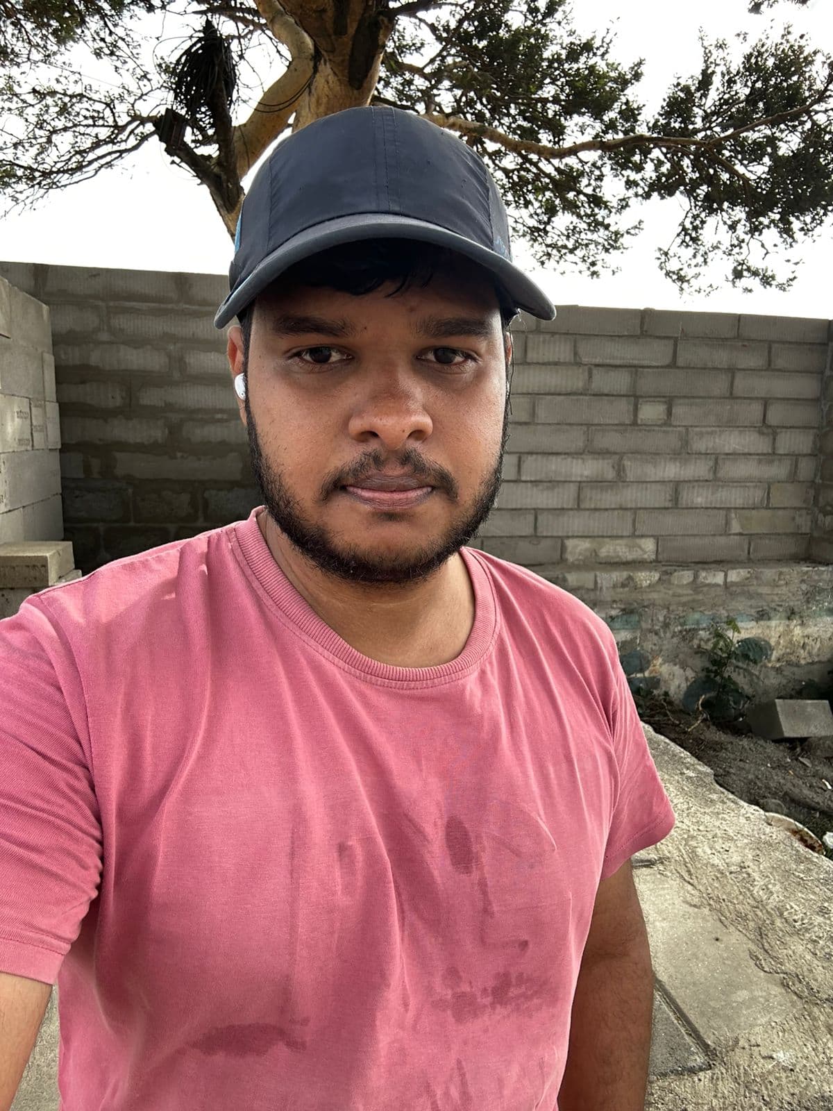 Before: dating profile snapshot prior to FlowPic editing